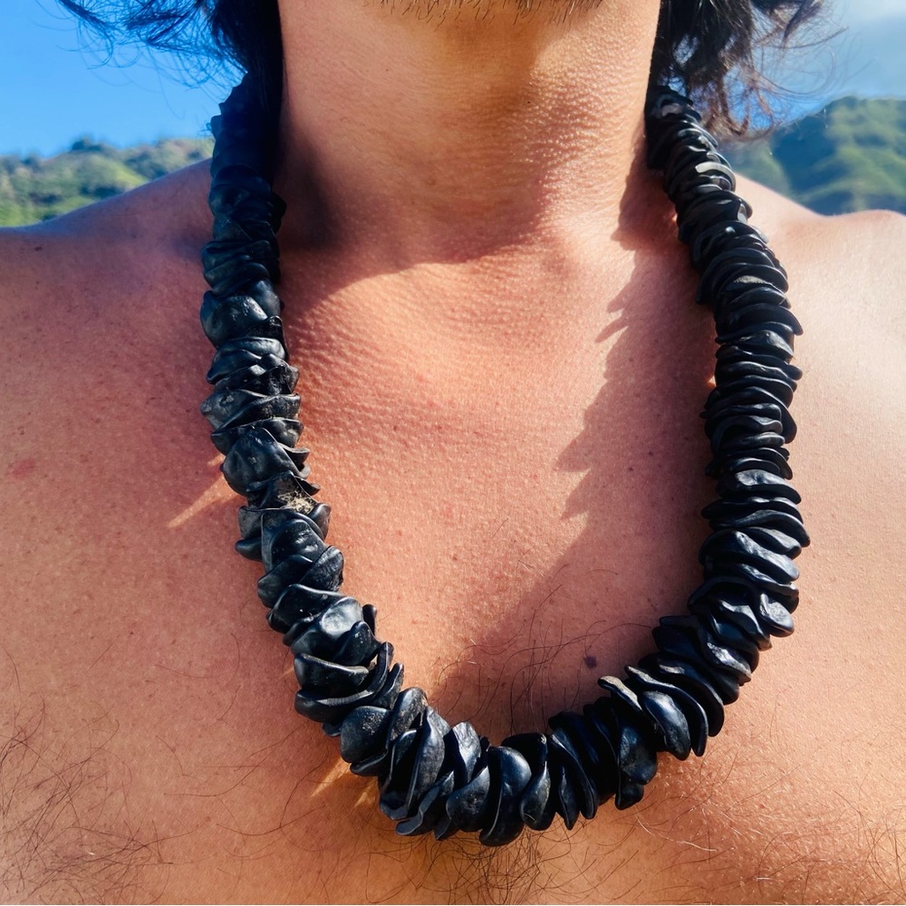 Black Men's Kukui Nut Necklace - Statement Piece Island Style